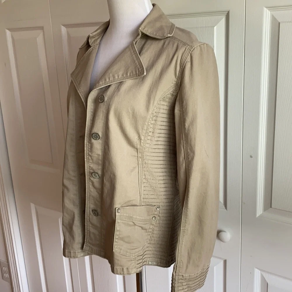 FDJ Tan/Khaki Button Jacket Size Large